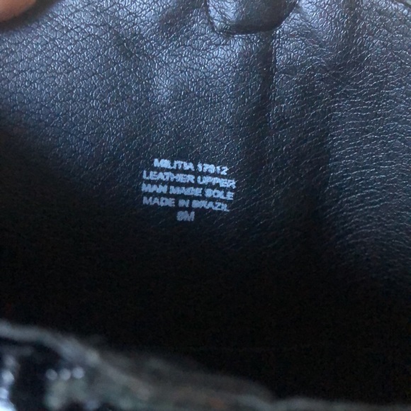 Black Brown Knee Highish Leather Boots with Buckle Detail - Picture 7 of 7